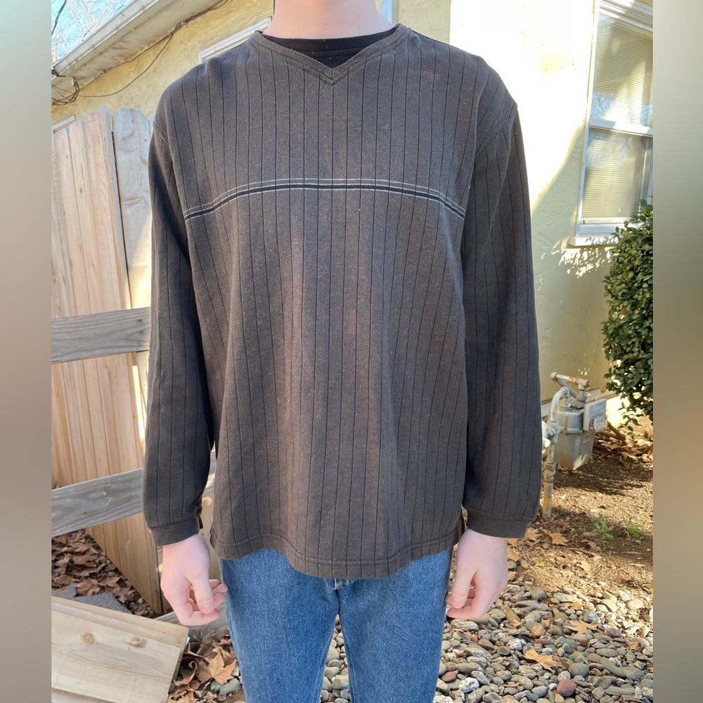 VanHeusen brown sweater.
